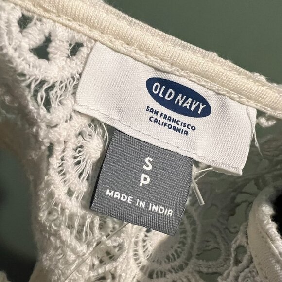 NWT Old Navy Lace Yoke Creme de la creme Shift Dress Size Small 100% Cotton - Picture 8 of 8